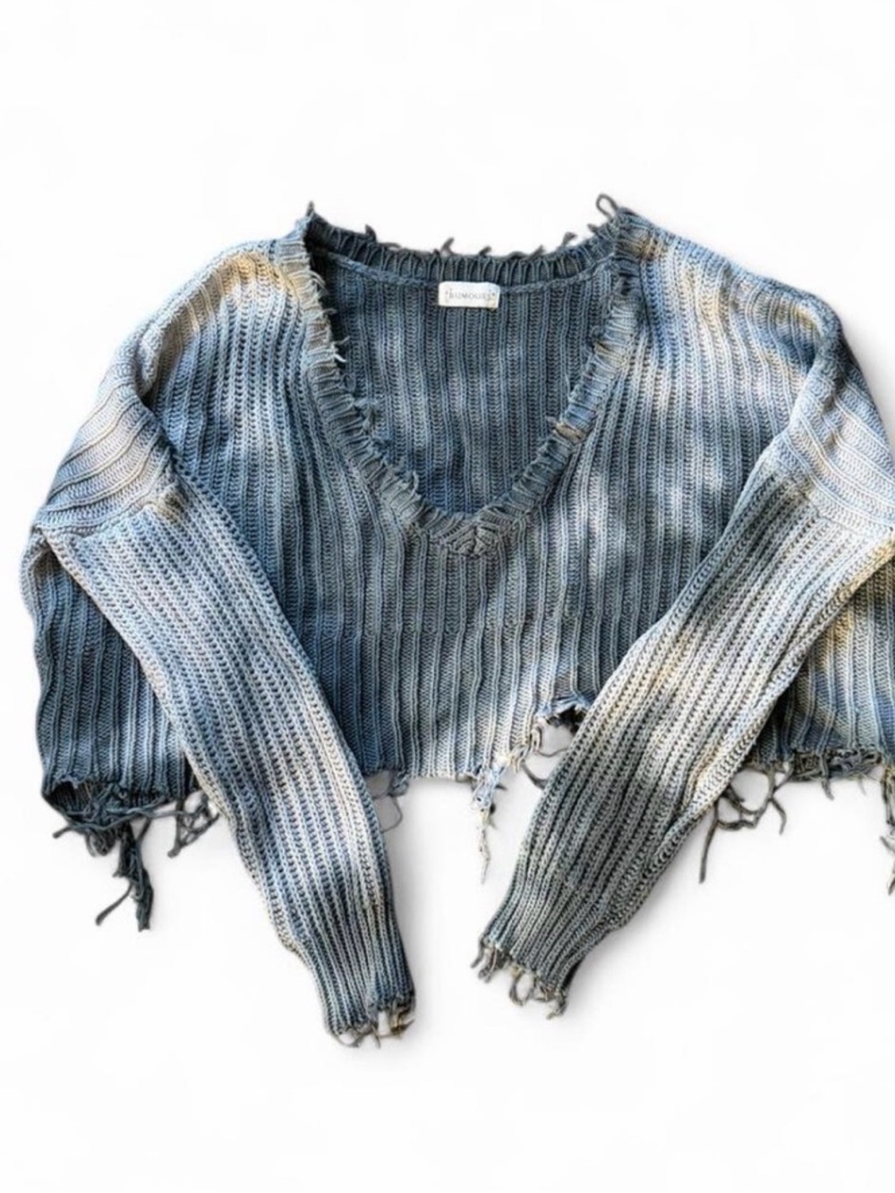 Rumored/ShopRumors Distressed Cropped V-Neck Knit Sweater - Blue Gradient